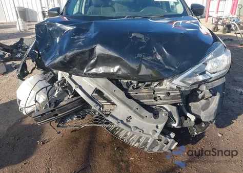 2016 Nissan Sentra Fe+ S/S/Sl/Sr/Sv z USA, uszkodzony, nr VIN 3N1AB7AP9GY247796